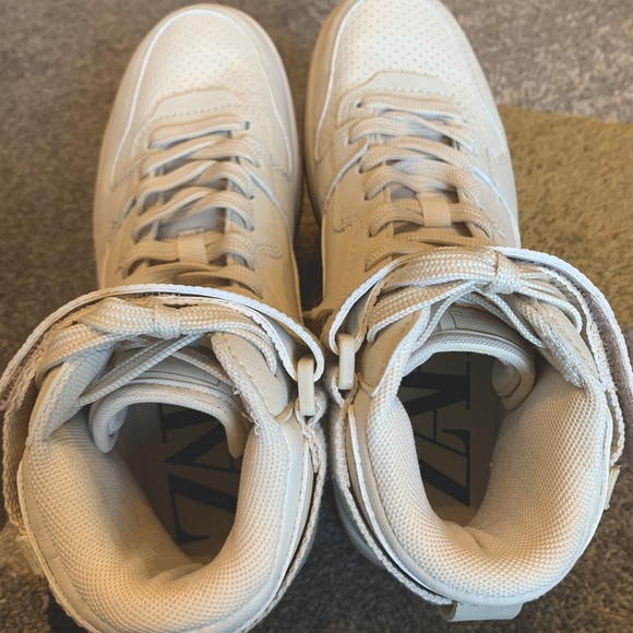 EUC Zara High-top Trainers Beige size EU 37 - Picture 7 of 9